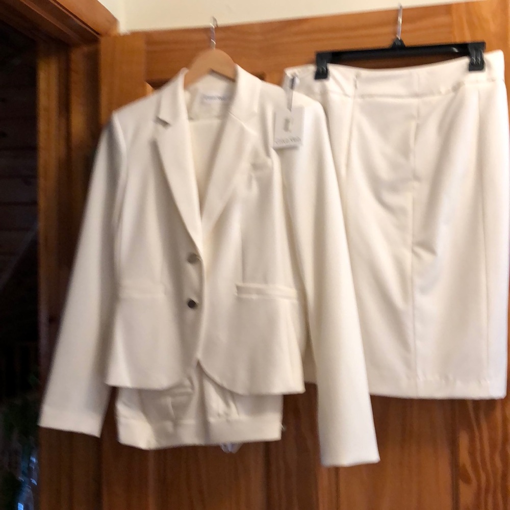 Women’s 3 piece suit